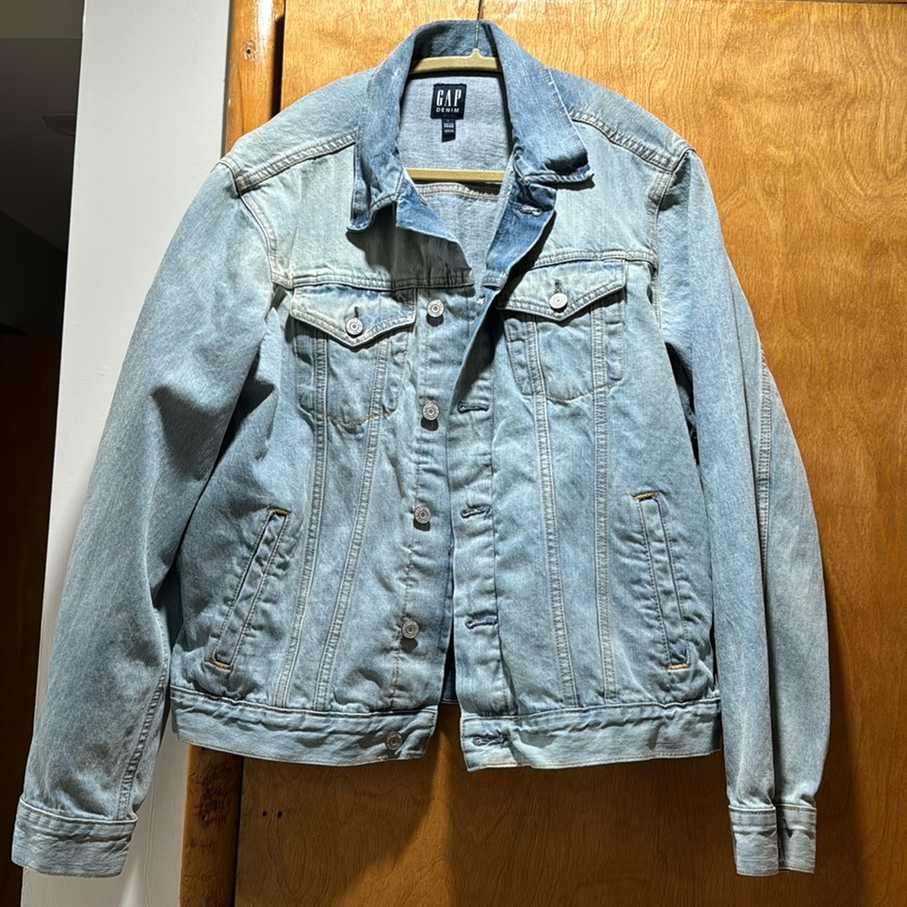 Gap denim jacket- size large